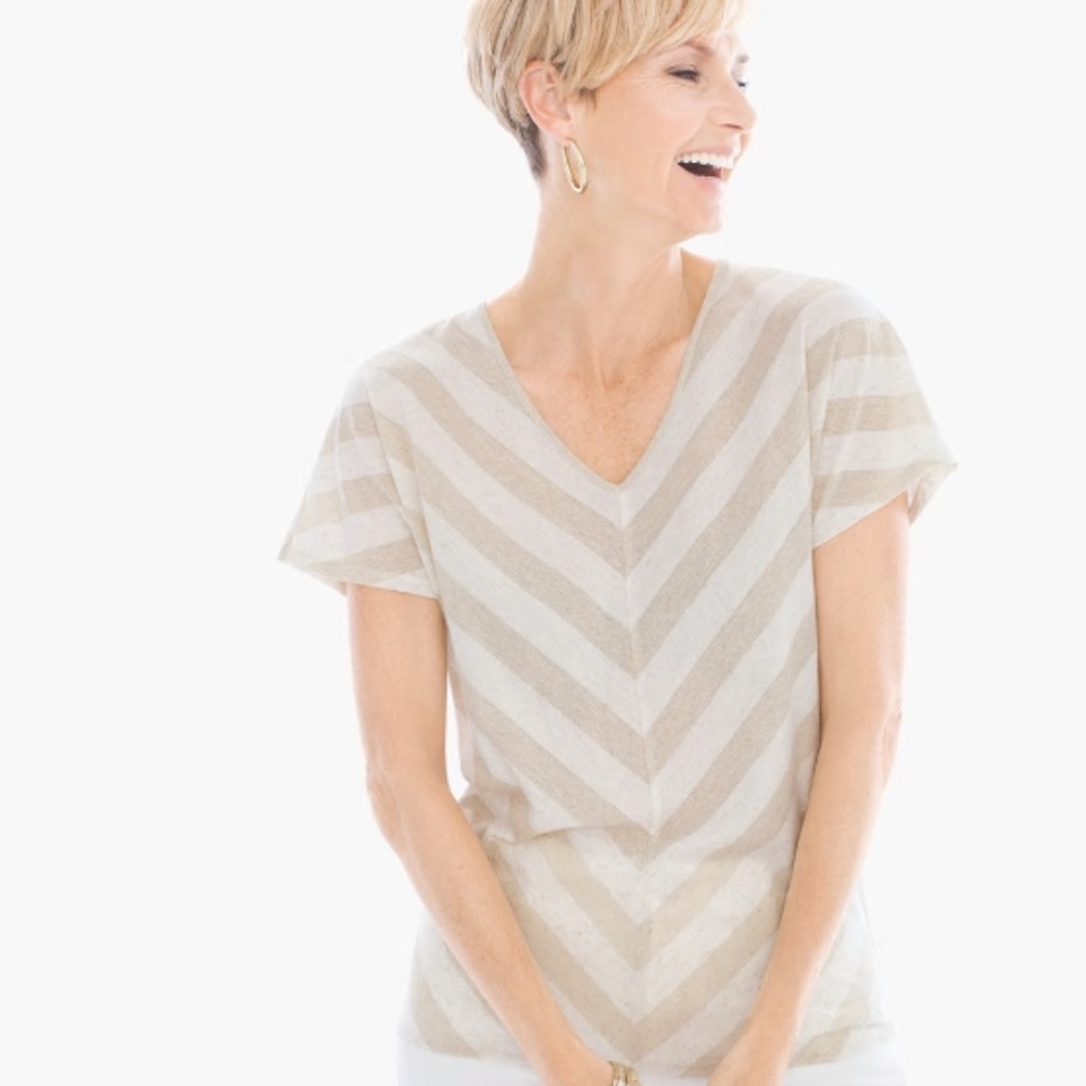Chicos Gleaming Gold Metallic Stripe Vneck Tee NWT